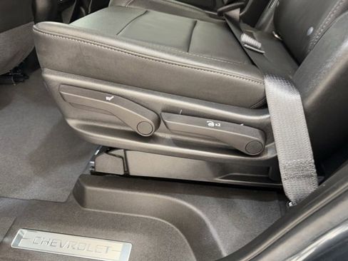 Used 2021 Chevrolet Tahoe LT image 18