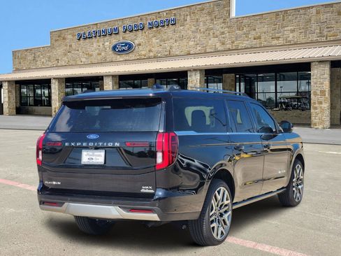 New 2025 Ford Expedition Max Platinum w/ Platinum Ultimate Package image 5