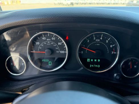 Used 2014 Jeep Wrangler Unlimited Rubicon w/ Connectivity Group AWD/4WD image 20