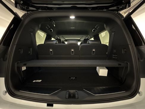 New 2026 INFINITI QX80 Autograph w/ Premium Cargo Package image 25