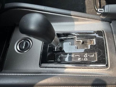 Used 2024 Mitsubishi Outlander Sport SE AWD/4WD image 19