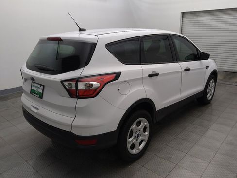 Used 2018 Ford Escape S image 9