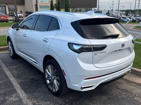Used 2025 Buick Envision Avenir AWD/4WD image 4