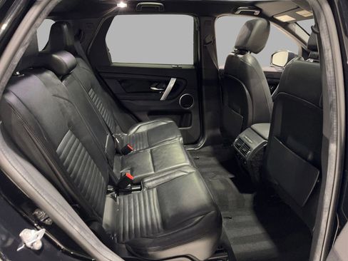 Used 2020 Land Rover Discovery Sport S image 28