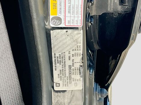 Used 2012 Chevrolet Colorado LT image 27