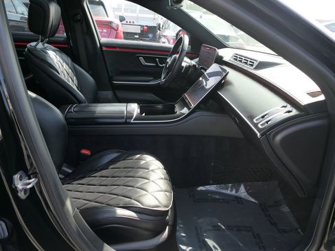 Used 2022 Mercedes-Benz S 580 4MATIC Sedan image 28