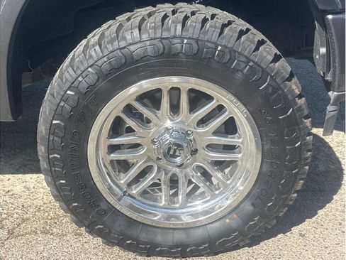 Used 2020 Ford F150 Platinum w/ Equipment Group 701A Luxury image 10