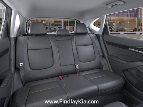 New 2026 Kia Seltos EX FWD image 35