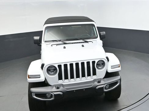 Used 2021 Jeep Wrangler Unlimited Sahara image 39