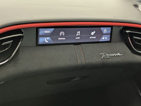 Used 2022 Ferrari Roma image 25