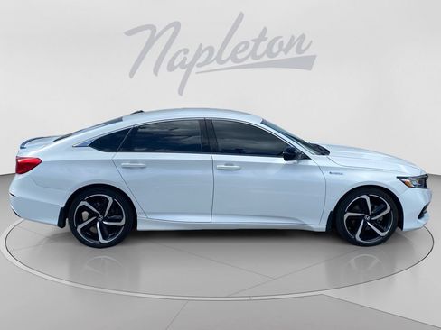 Used 2022 Honda Accord Sport image 7