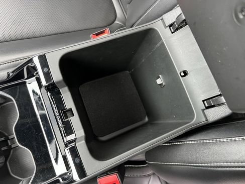 Used 2023 Jeep Grand Cherokee L Limited w/ Luxury Tech Group II image 26