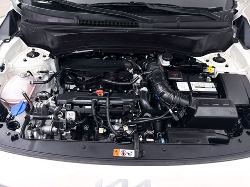 Certified 2024 Kia Seltos X-Line AWD/4WD image 11