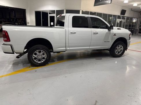 Used 2024 RAM 2500 Laramie w/ Safety Group AWD/4WD image 10