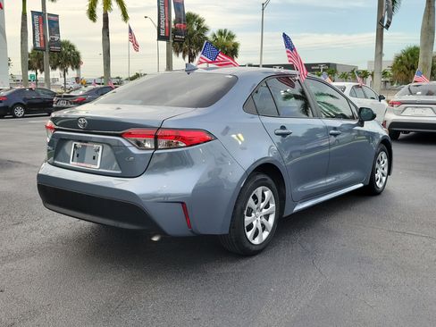 Used 2023 Toyota Corolla LE FWD image 12