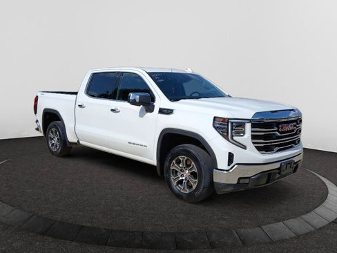 Used 2025 GMC Sierra 1500 SLT AWD/4WD image 1