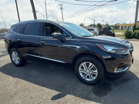 Used 2020 Buick Enclave Essence FWD image 2
