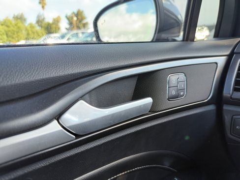 Used 2020 Ford Fusion Energi Titanium image 23