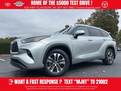 Used 2024 Toyota Highlander XLE