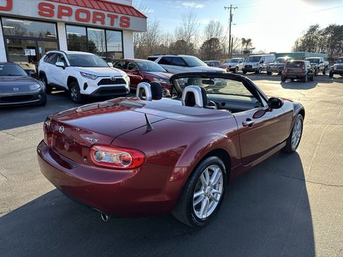 Used 2009 MAZDA MX-5 Miata Sport image 22