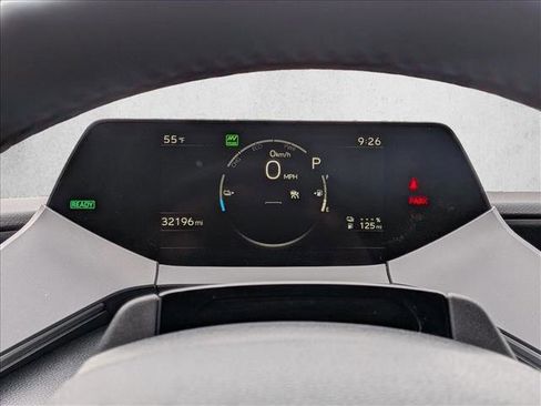 Used 2024 Toyota Prius Prime FWD image 11