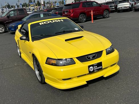Used 2001 Ford Mustang GT RWD image 3