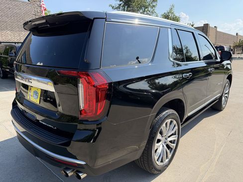 Used 2021 GMC Yukon Denali w/ Denali Ultimate Package AWD/4WD image 7