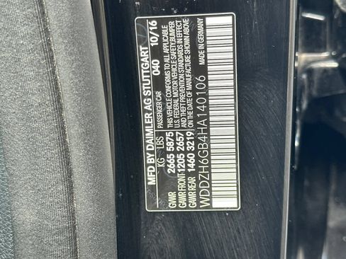 Used 2017 Mercedes-Benz E 400 4MATIC Wagon image 29