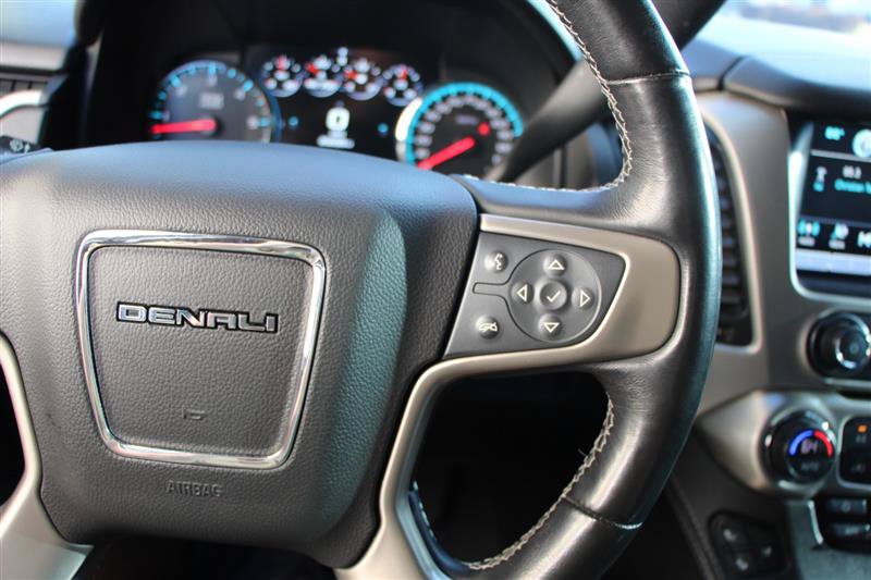 Used 2019 GMC Yukon Denali w/ Denali Ultimate Package AWD/4WD image 25