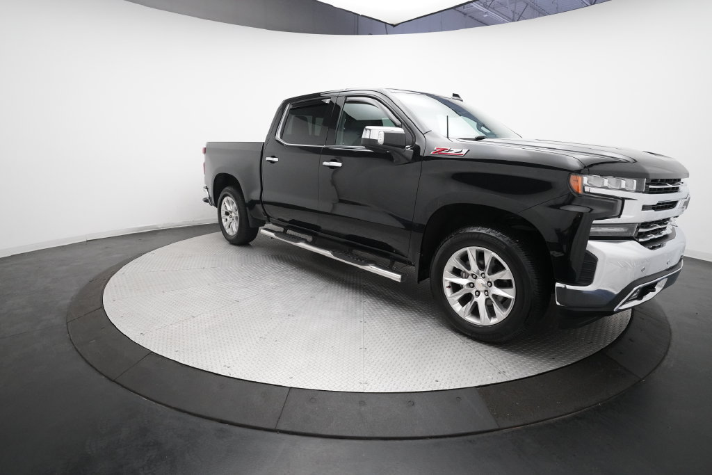 Used 2021 Chevrolet Silverado 1500 LTZ w/ LTZ Premium Package AWD/4WD image 34