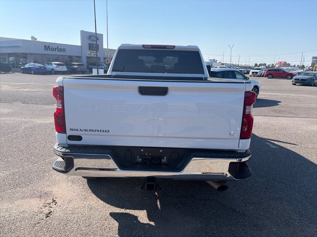 Used 2025 Chevrolet Silverado 2500 LT w/ Convenience Package AWD/4WD image 5