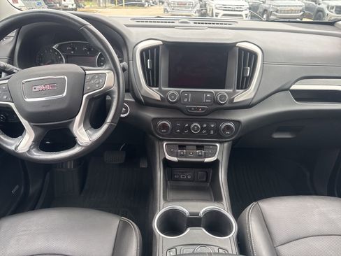 Used 2022 GMC Terrain SLT w/ Infotainment Package II image 10