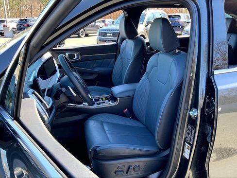 Used 2025 Kia Sorento SX Prestige image 27