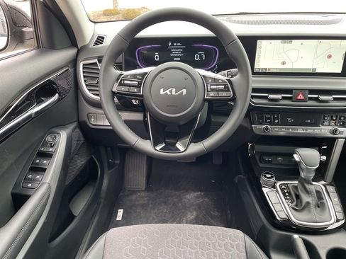 New 2026 Kia Seltos S image 12