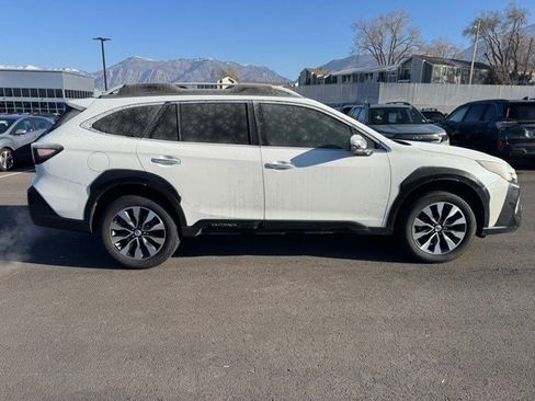 Used 2023 Subaru Outback Touring XT image 2