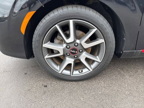 Used 2022 Kia Soul Turbo image 9