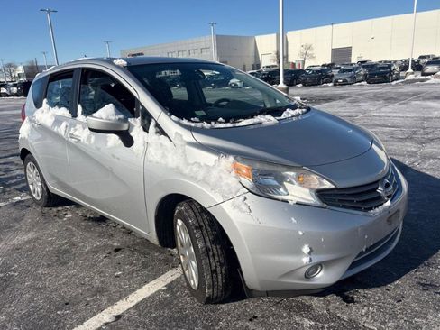 Used 2015 Nissan Versa Note SV FWD image 3