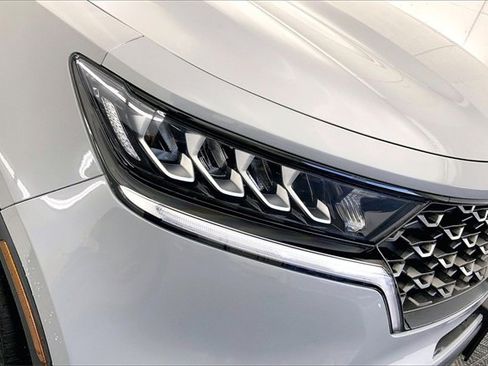 Used 2023 Kia Sorento X-Line EX image 29
