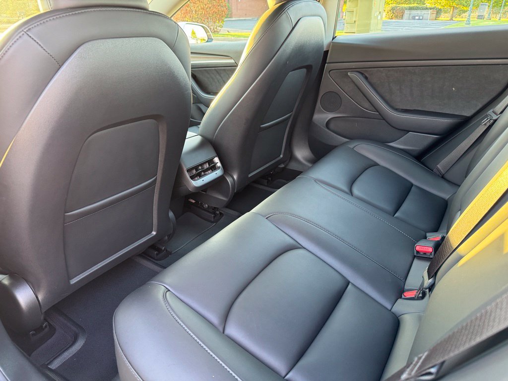 Used 2023 Tesla Model 3 Standard Range RWD image 13