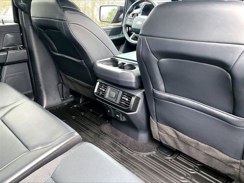 Used 2022 Ford F150 Raptor image 19