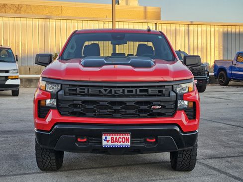 New 2025 Chevrolet Silverado 1500 Custom Trail Boss image 2