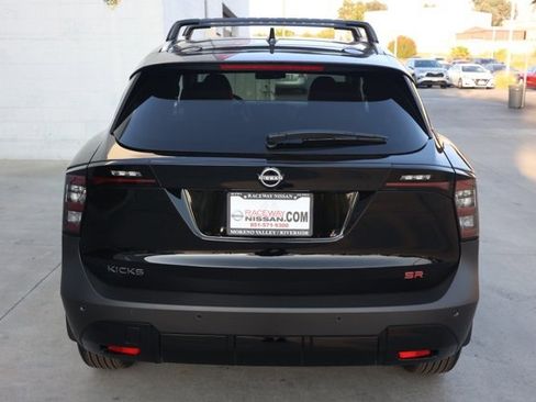 New 2025 Nissan Kicks SR image 5