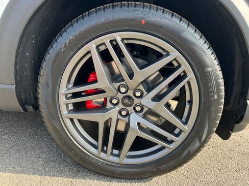 New 2026 Ford Explorer ST image 37