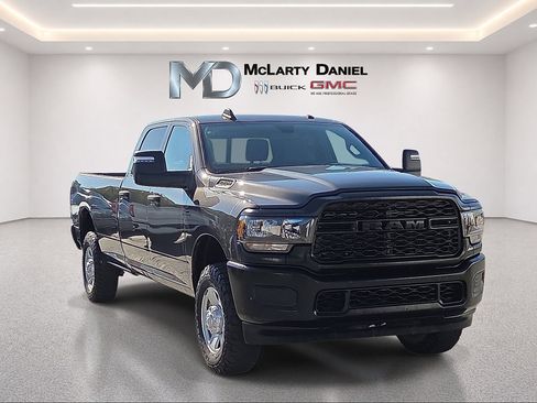 Used 2024 RAM 2500 Tradesman AWD/4WD image 1