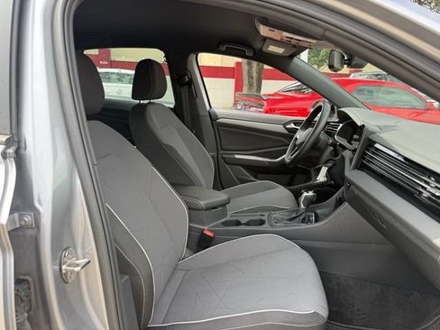 Used 2025 Volkswagen Jetta Sport FWD image 25