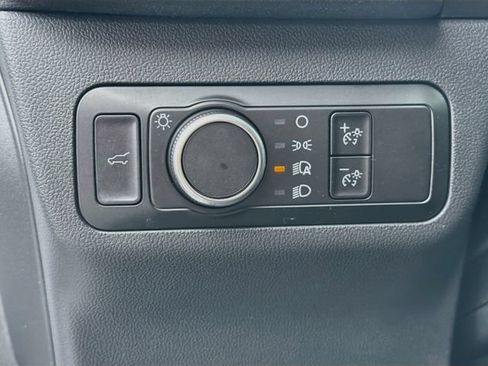 Used 2023 Ford Escape Active w/ Tech Pack #1 AWD/4WD image 10