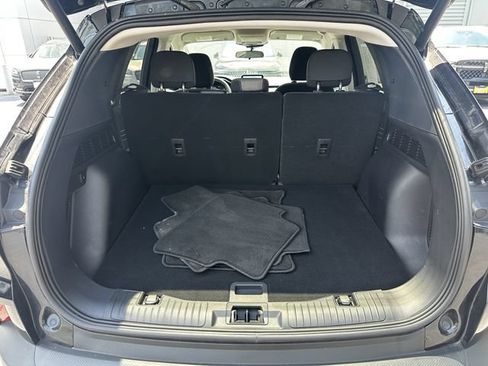 Certified 2022 Ford Escape SE w/ SE Sport Appearance Package AWD/4WD image 43
