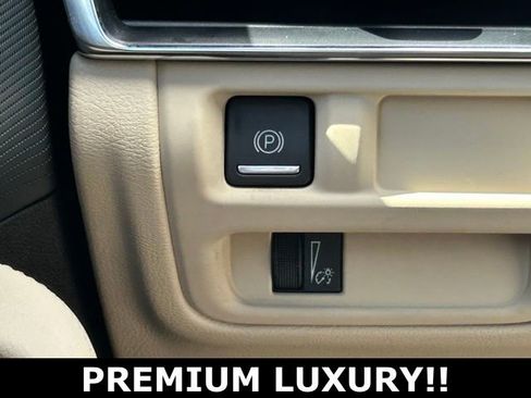 Used 2025 Cadillac CT5 Premium Luxury image 21