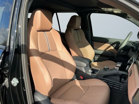 New 2026 Toyota 4Runner Limited image 16