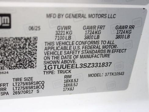 Used 2025 GMC Sierra 1500 AT4 AWD/4WD image 32